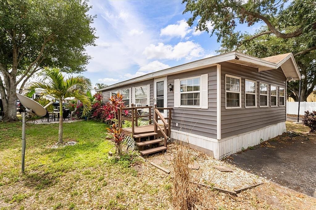 2425 Old Vineland Rd #139 Kissimmee, FL 34746 - Thumbnail 2