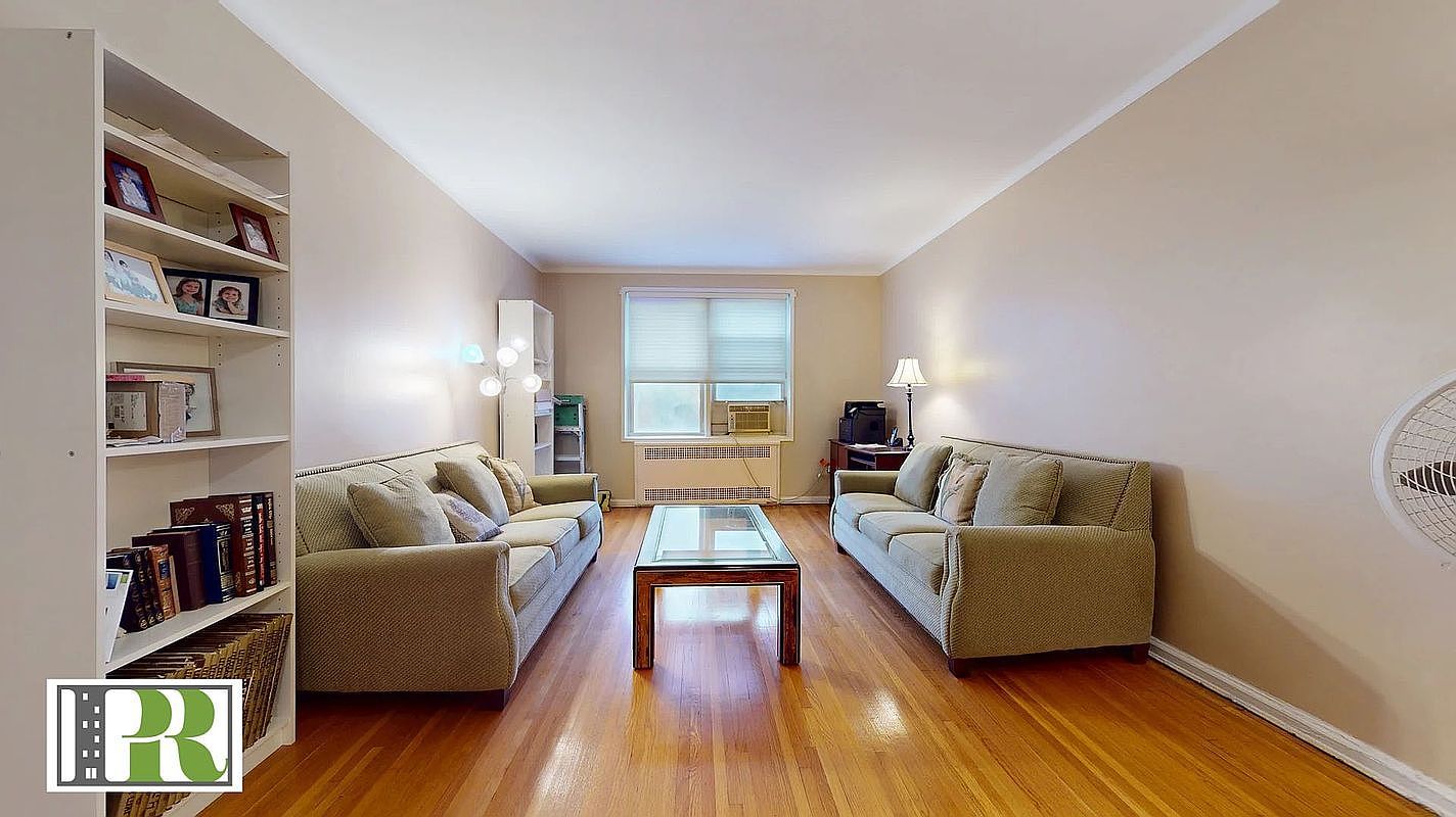 902 Ocean Pkwy APT 3F Brooklyn, NY 11230  | Condominium