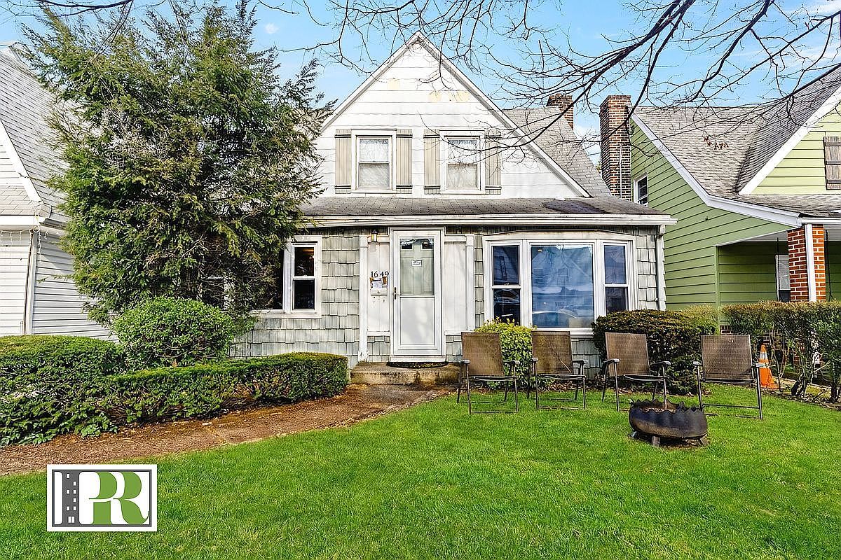 1649 E 37th St Brooklyn, NY 11234 - Thumbnail 2