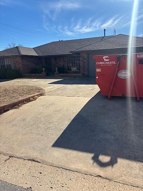 6500 Fawn Canyon Dr Oklahoma City, OK 73162 - Thumbnail 2