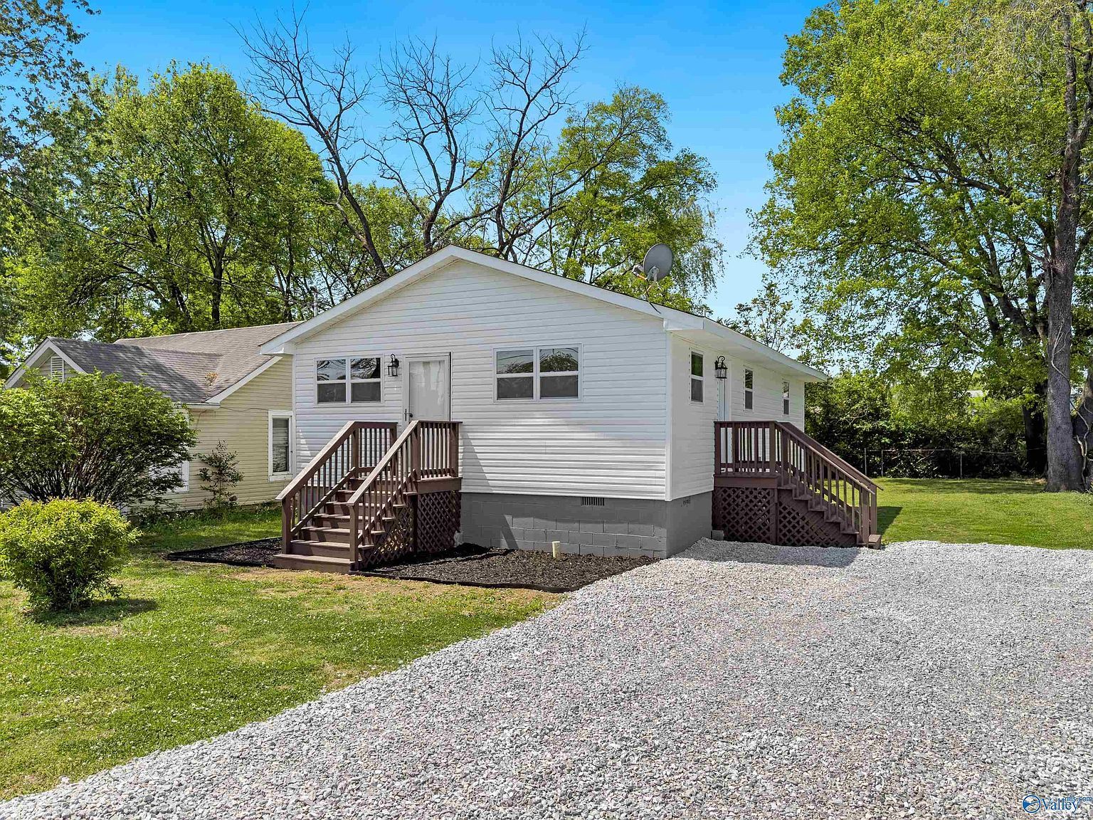 447 1/2 Bass Cir NW Huntsville, AL 35801  | Single Family