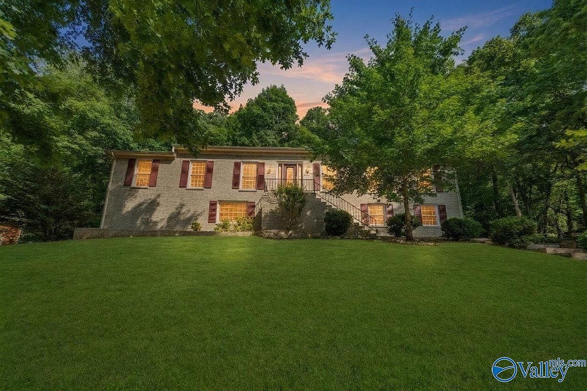 1506 Toney Dr SE Huntsville, AL 35802  | Single Family
