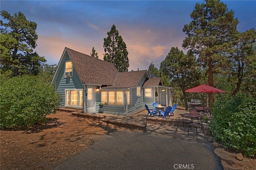 497 Cedar Ln Sugarloaf, CA 92386 - Thumbnail 2
