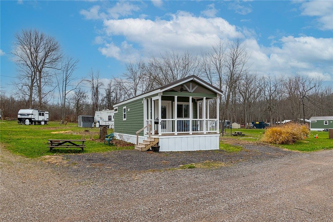 7150 Garner Rd #40 Wolcott, NY 14590 - Thumbnail 2