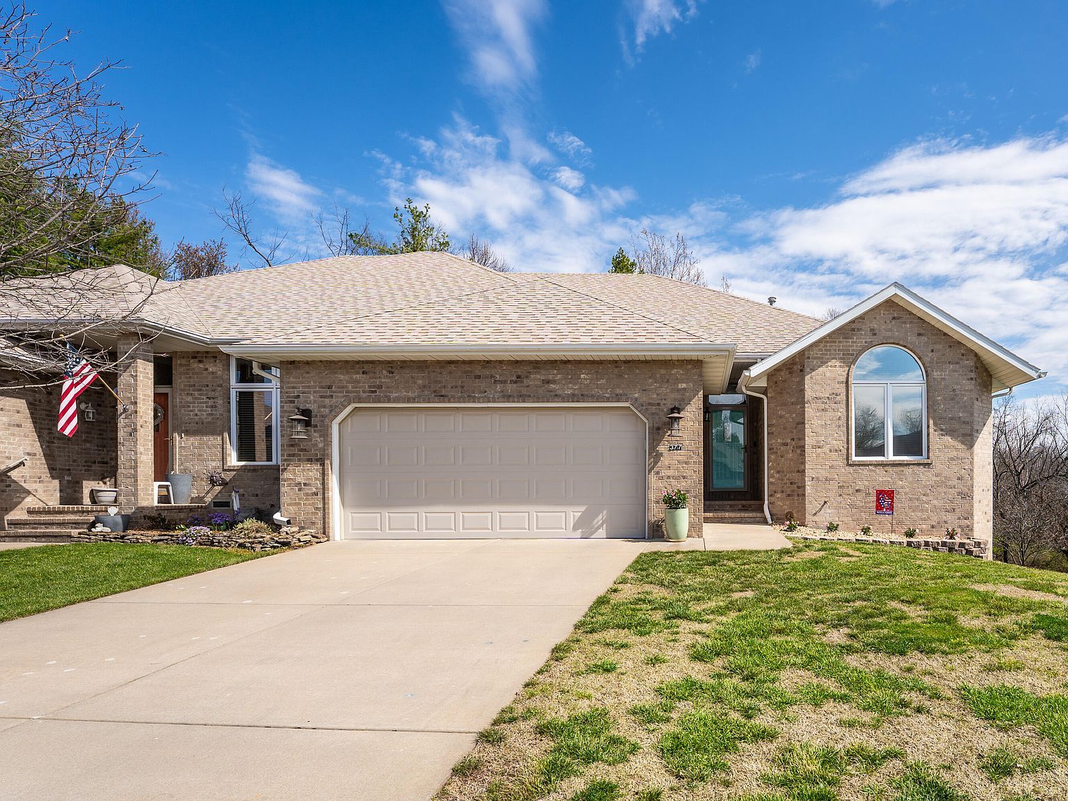 377 E Degraffenreid St Springfield, MO 65810  | Multi Family