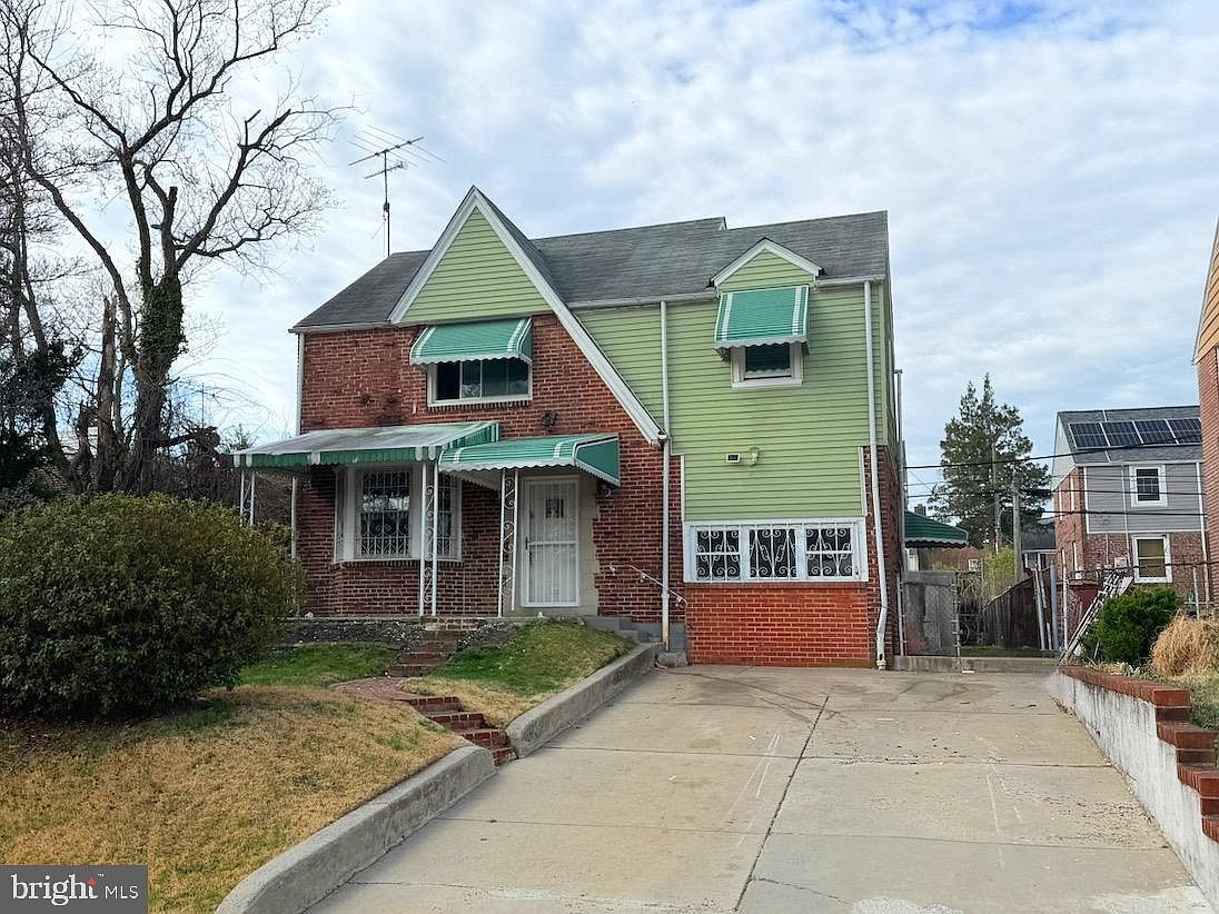 8216 Bayard St Philadelphia, PA 19150  | Single Family