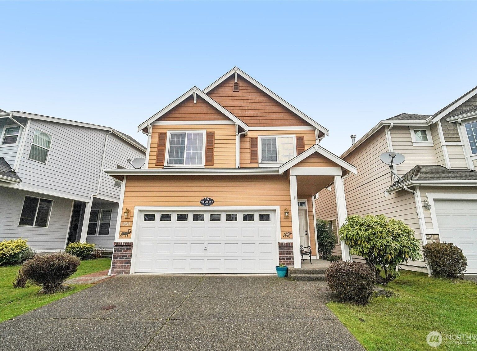 11417 185th St E Puyallup, WA 98374 - Thumbnail 2