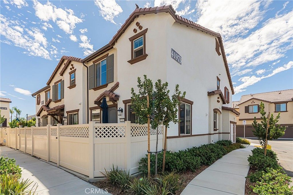 41973 Rondo St UNIT 1203 Murrieta, CA 92562 - Thumbnail 2