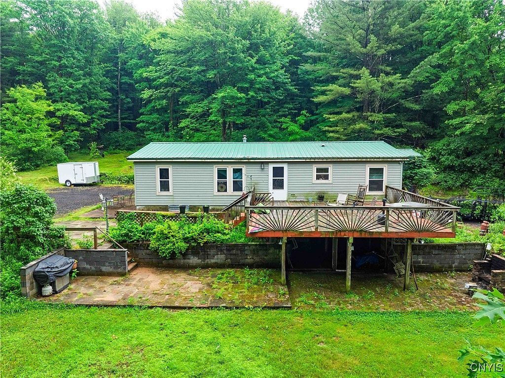 392 S Albion Rd Altmar, NY 13302 - Thumbnail 2