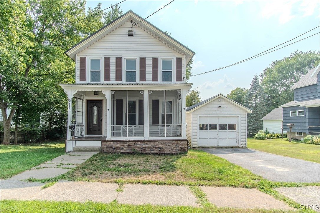 213 N Clinton St Carthage, NY 13619 - Thumbnail 2