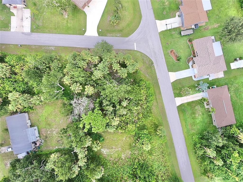 506 Fairview Ave NW #9 Pt Charlotte, FL 33952 - Thumbnail 2