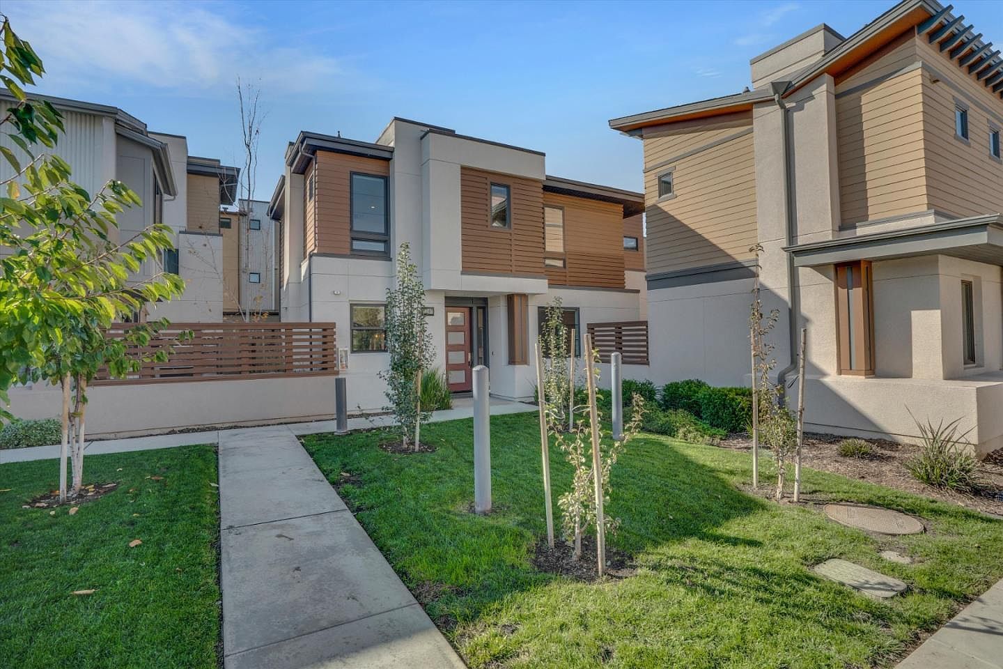 15107 Shore Dr Los Gatos, CA 95032 - Thumbnail 2