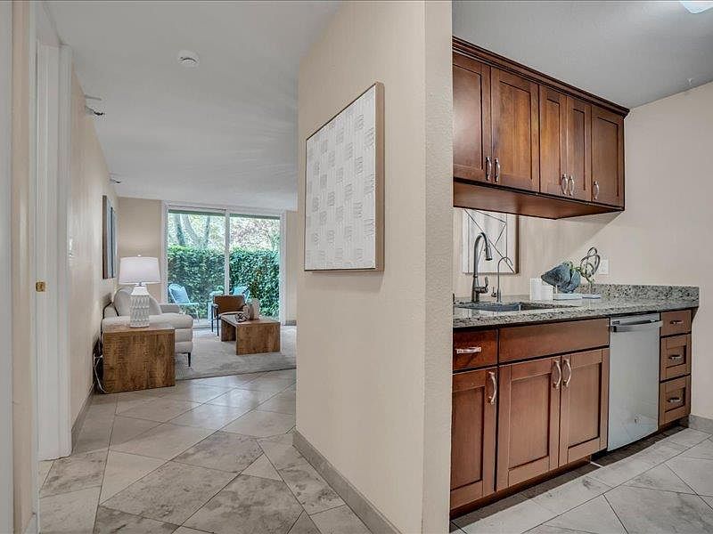 7101 Shelter Creek Ln San Bruno, CA 94066  | Condominium