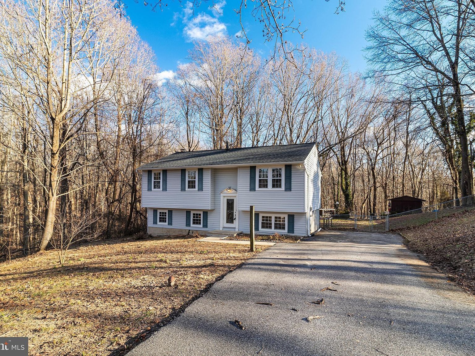 1861 Oldfield Dr Huntingtown, MD 20639 - Thumbnail 2