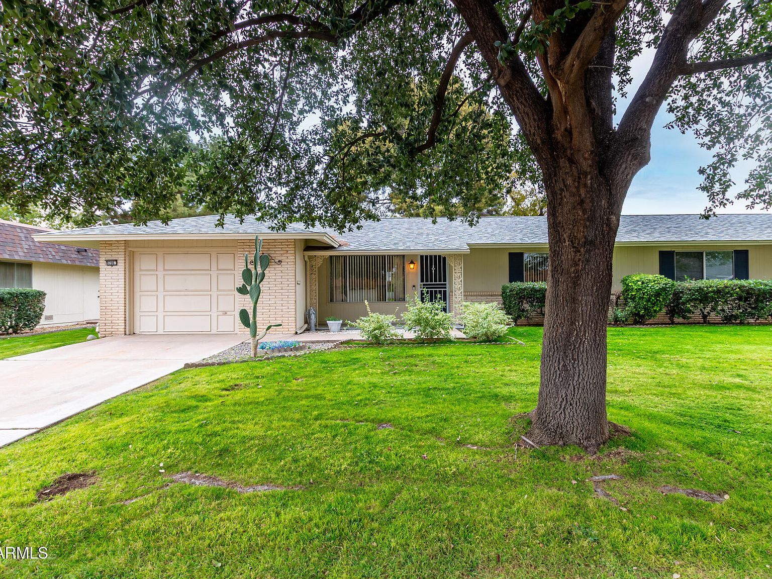 9706 W Sandstone Dr Sun City, AZ 85351 - Thumbnail 2