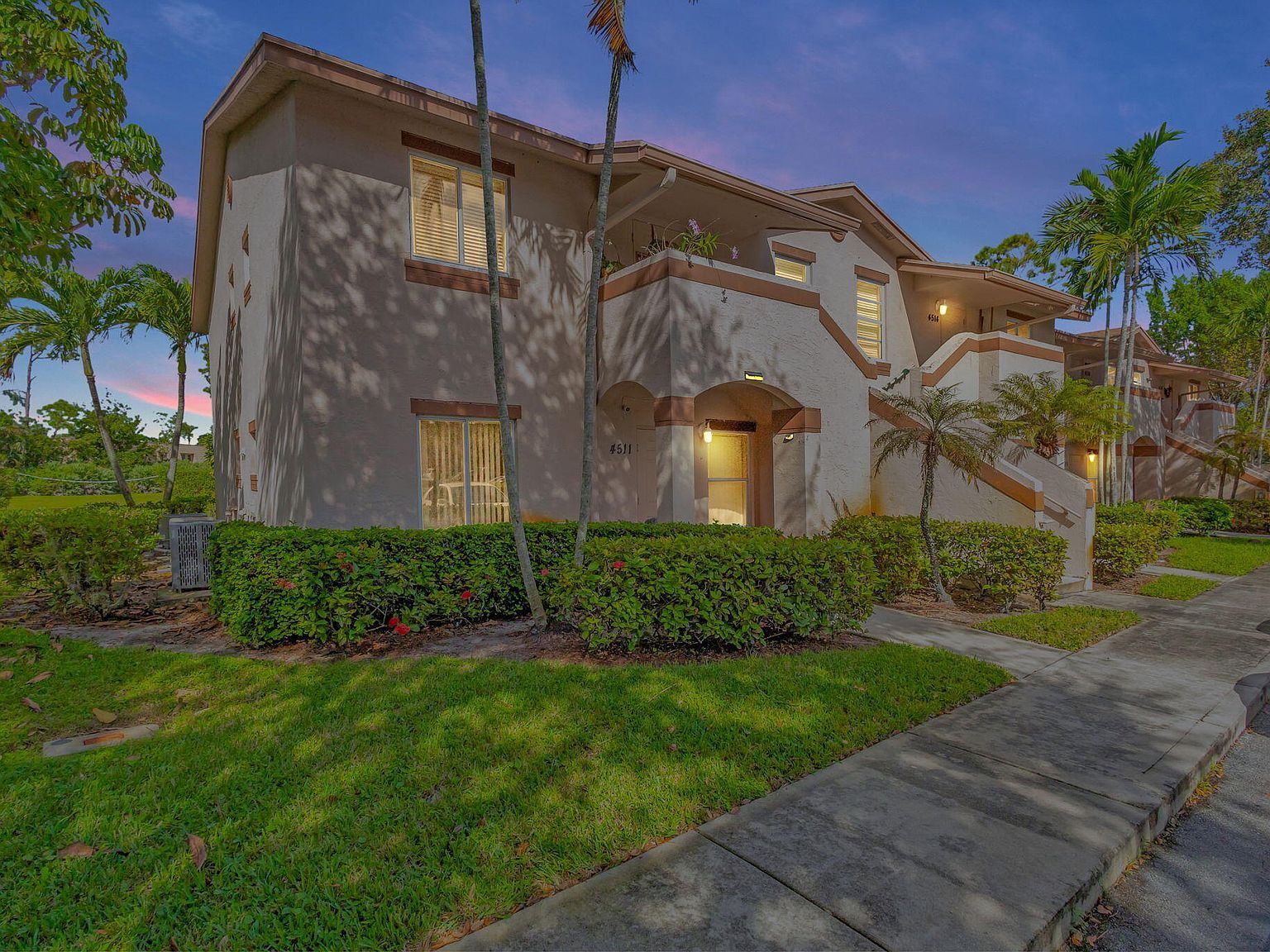 4511 Oak Terrace Dr Greenacres, FL 33463 - Thumbnail 2