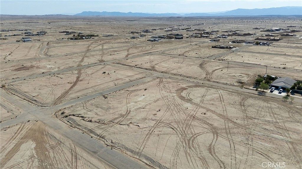 2012 Jefferson Ave #4 Thermal, CA 92274 - Thumbnail 2