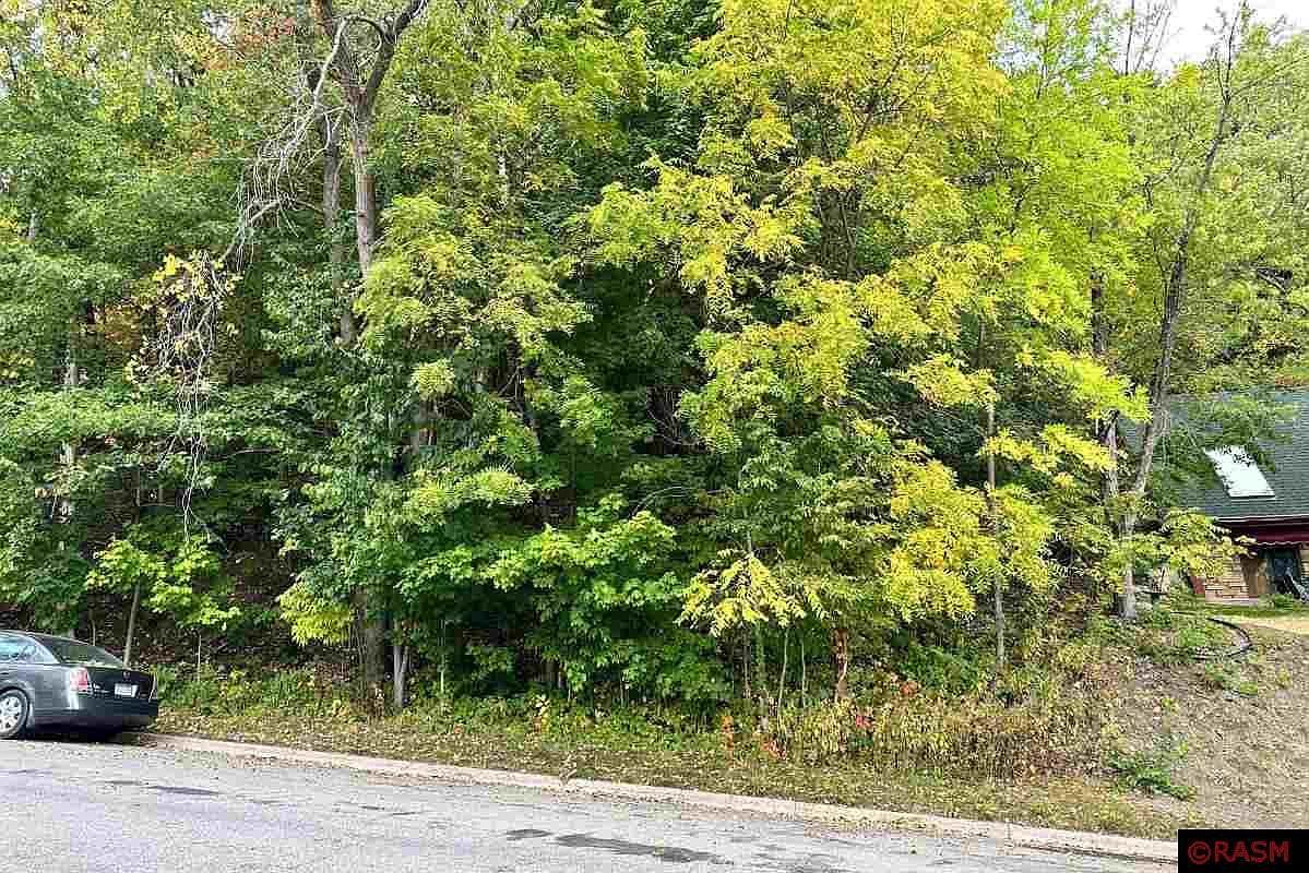 Belvista Dr Mankato, MN 56003 - Thumbnail 2