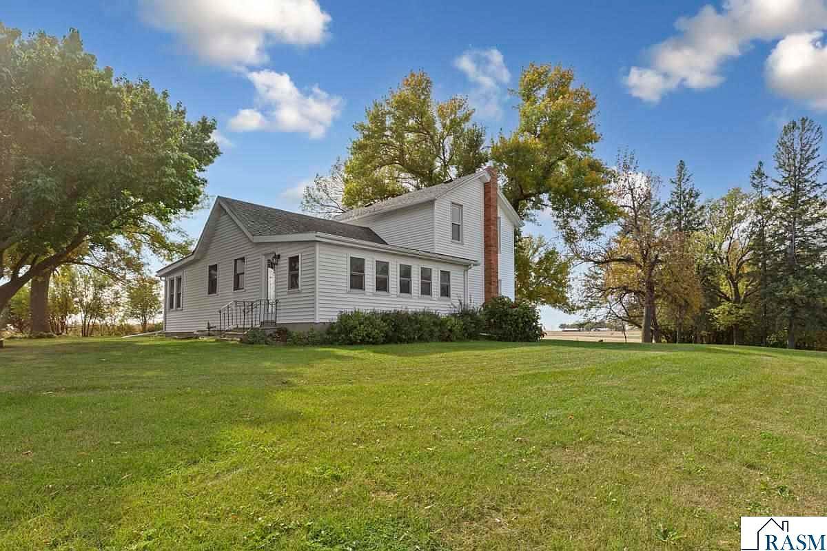 33168 175th St Winnebago, MN 56098 - Thumbnail 2