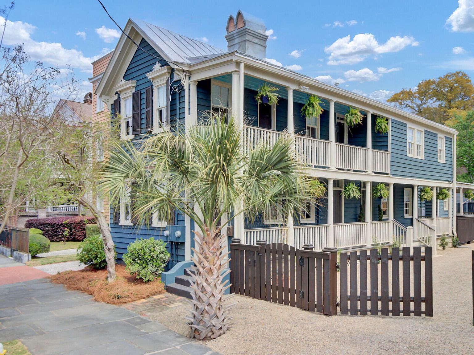 232 Rutledge Ave Charleston, SC 29403 - Thumbnail 2