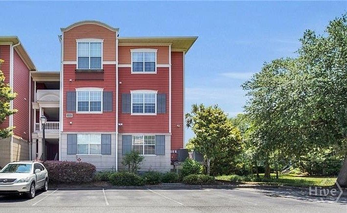 2017 Whitemarsh Way Savannah, GA 31410 - Thumbnail 2