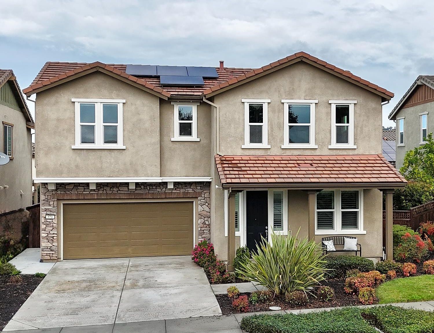 874 Erin Way Napa, CA 94559 - Thumbnail 2