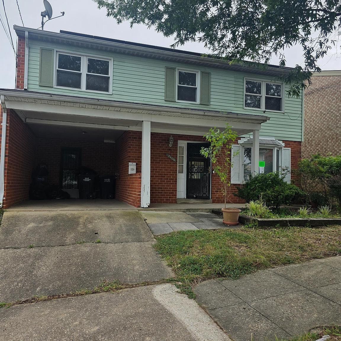 2406 24th St SE Washington, DC 20020 - Thumbnail 2