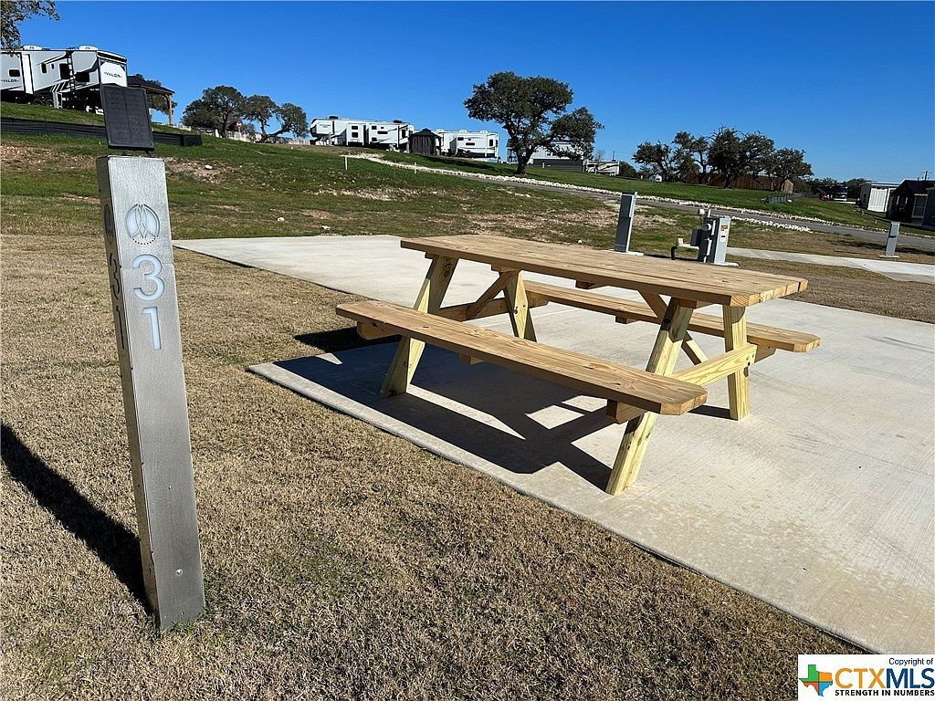 5386 Ranch Road 1376 LOT 31 Fredericksburg, TX 78624 - Thumbnail 2