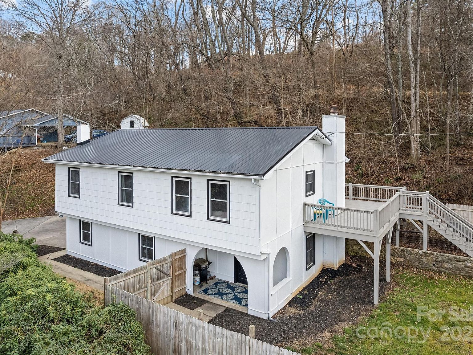 144 Pine Haven Dr Clyde, NC 28721 - Thumbnail 2