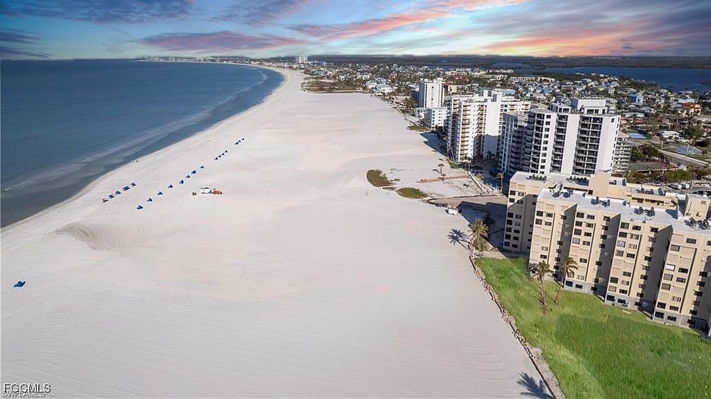 6662 Estero Blvd APT 308 Fort Myers Beach, FL 33931 - Thumbnail 2