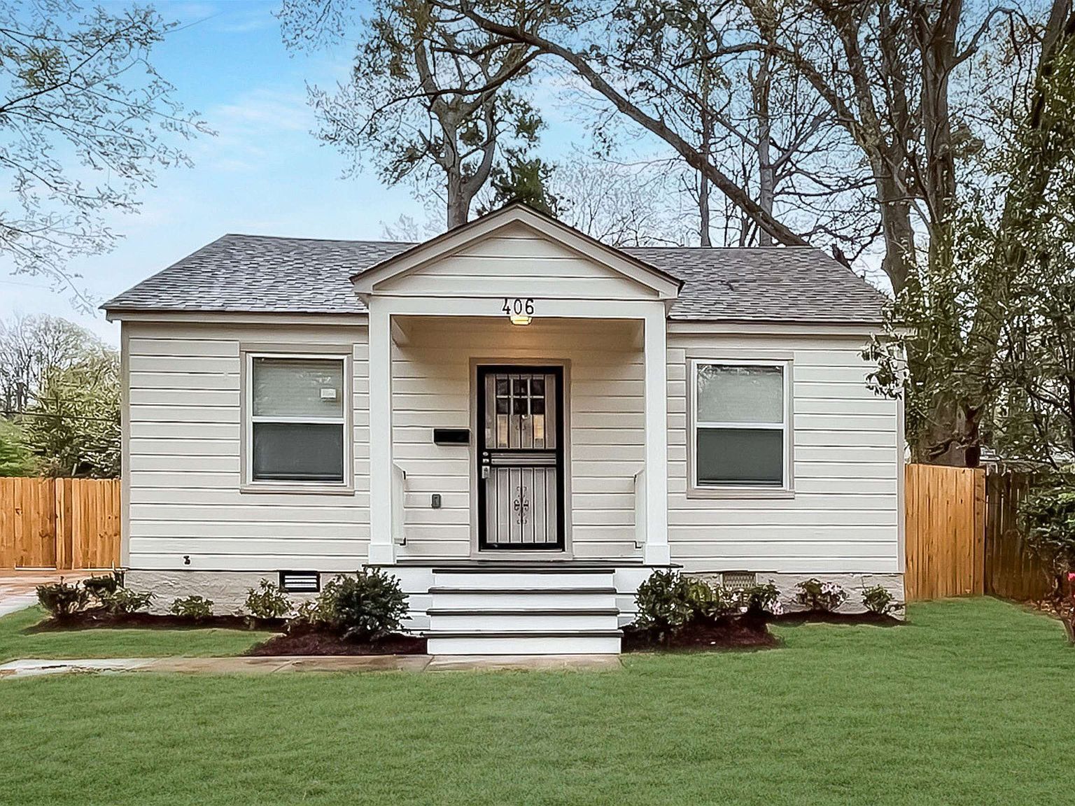 406 S Fenwick Rd Memphis, TN 38111  | Single Family