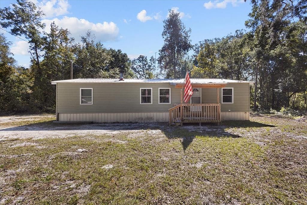 1566 NE 262nd Ave Old Town, FL 32680 - Thumbnail 2