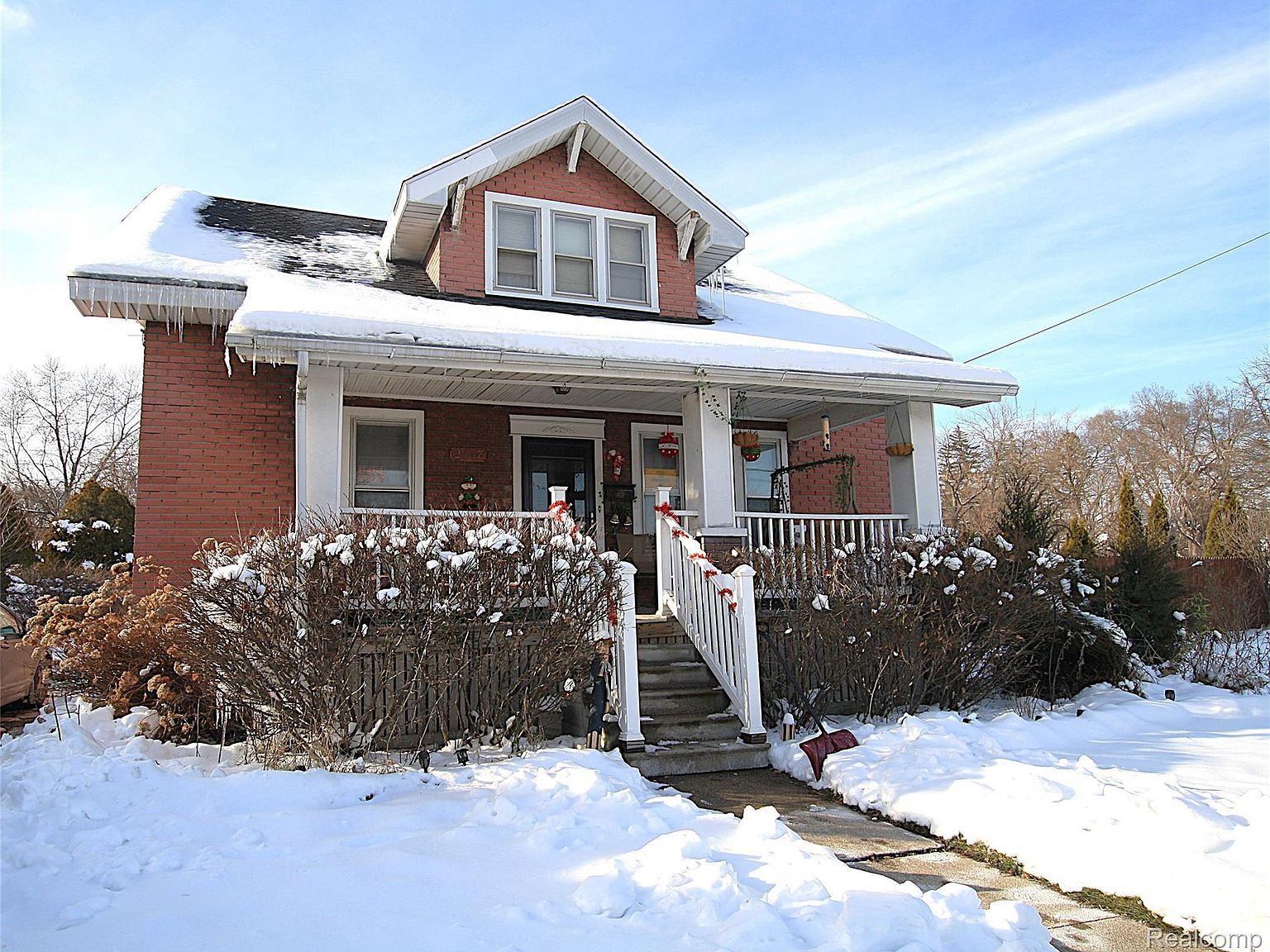 2447 Schaefer St Saginaw, MI 48602 - Thumbnail 2