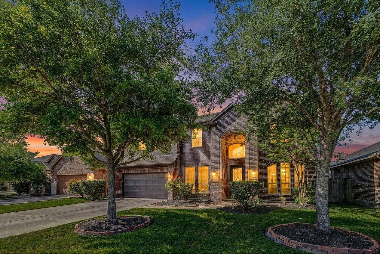 27810 Yorkshire Brook Ln Fulshear, TX 77441  | Single Family