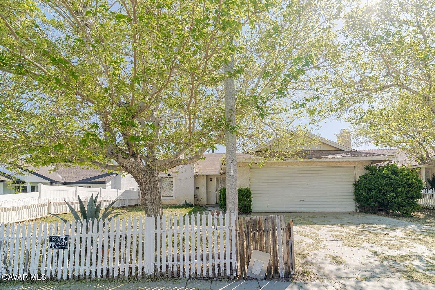 36620 Ramona Rd Palmdale, CA 93550  | Single Family