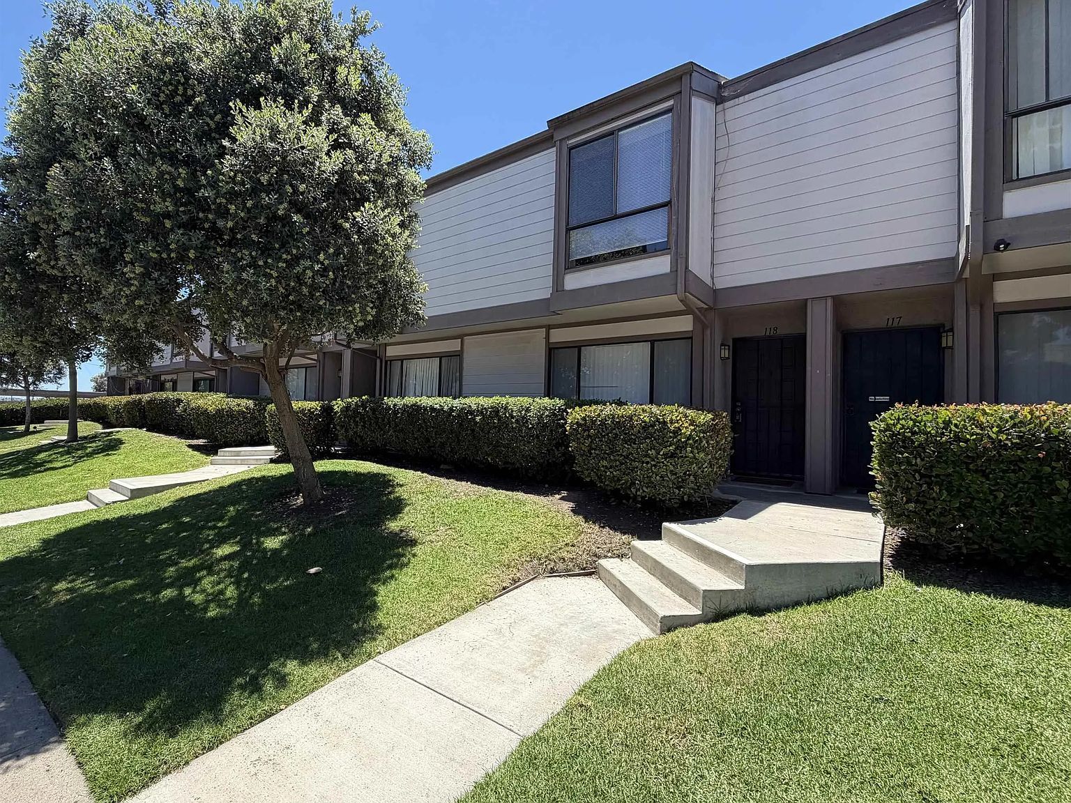 9289 Village Glen Dr Unit 118 San Diego, CA 92123, 92123