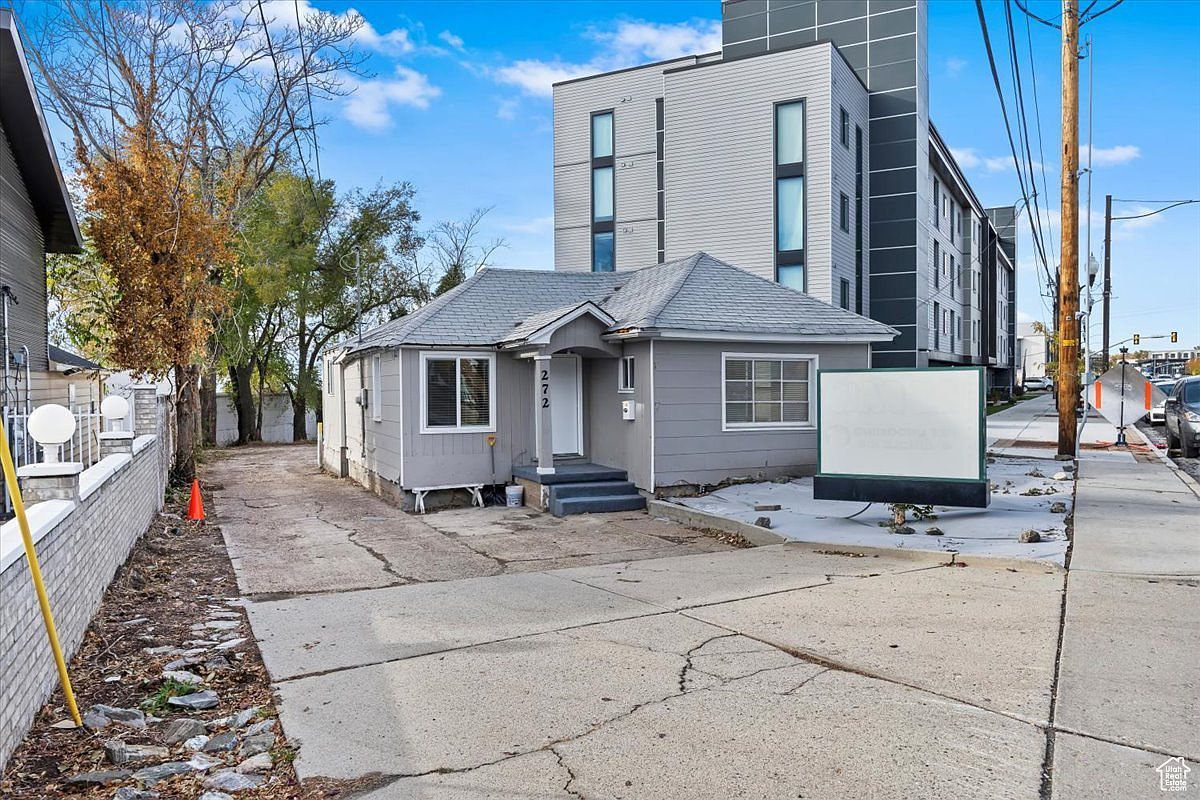 272 S State St Clearfield, UT 84015 - Thumbnail 2