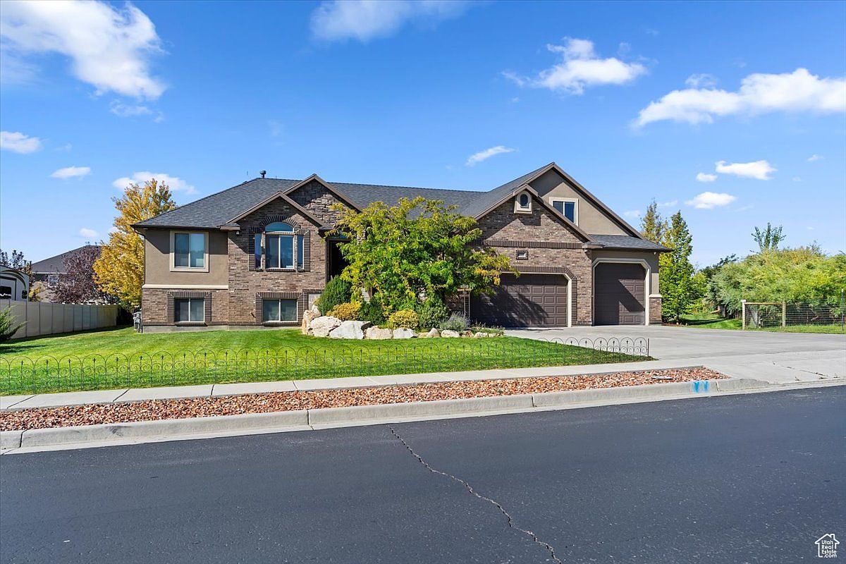 2307 N 2850 W Plain City, UT 84404 - Thumbnail 2