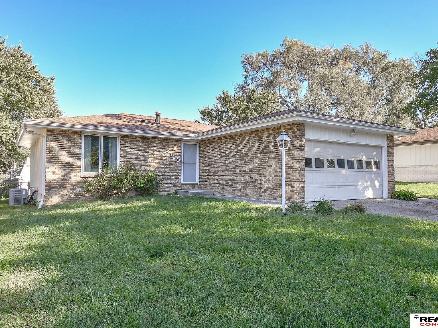 5320 Spruce St Lincoln, NE 68516 - Thumbnail 2