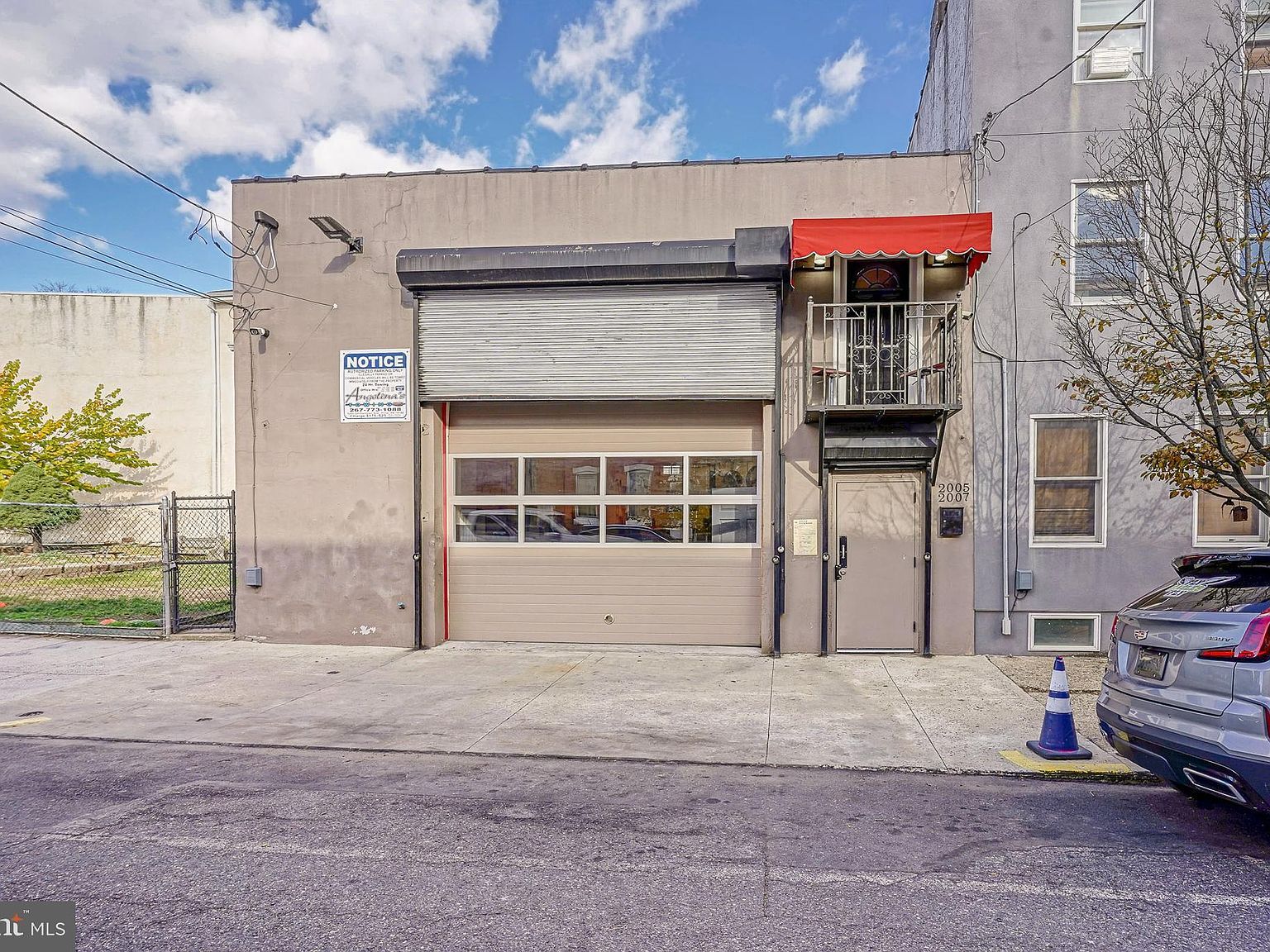 2005 E Sergeant St Philadelphia, PA 19125 - Thumbnail 2