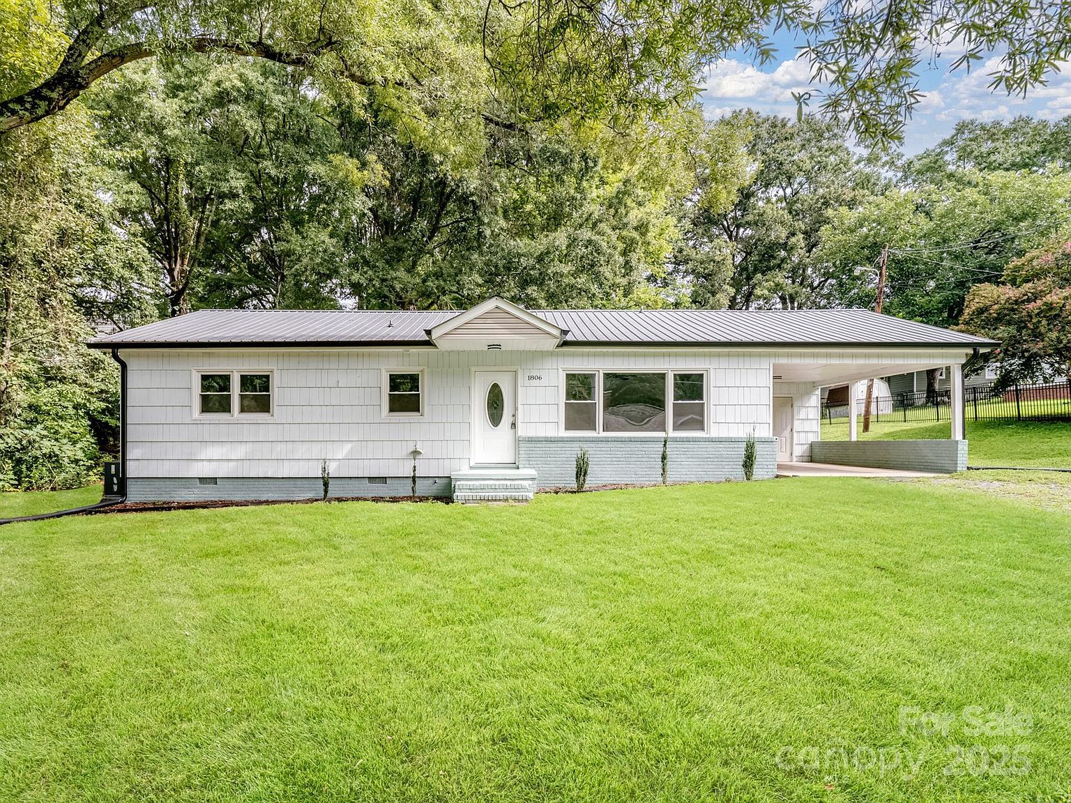 1806 Kingsley Dr Albemarle, NC 28001 - Thumbnail 2