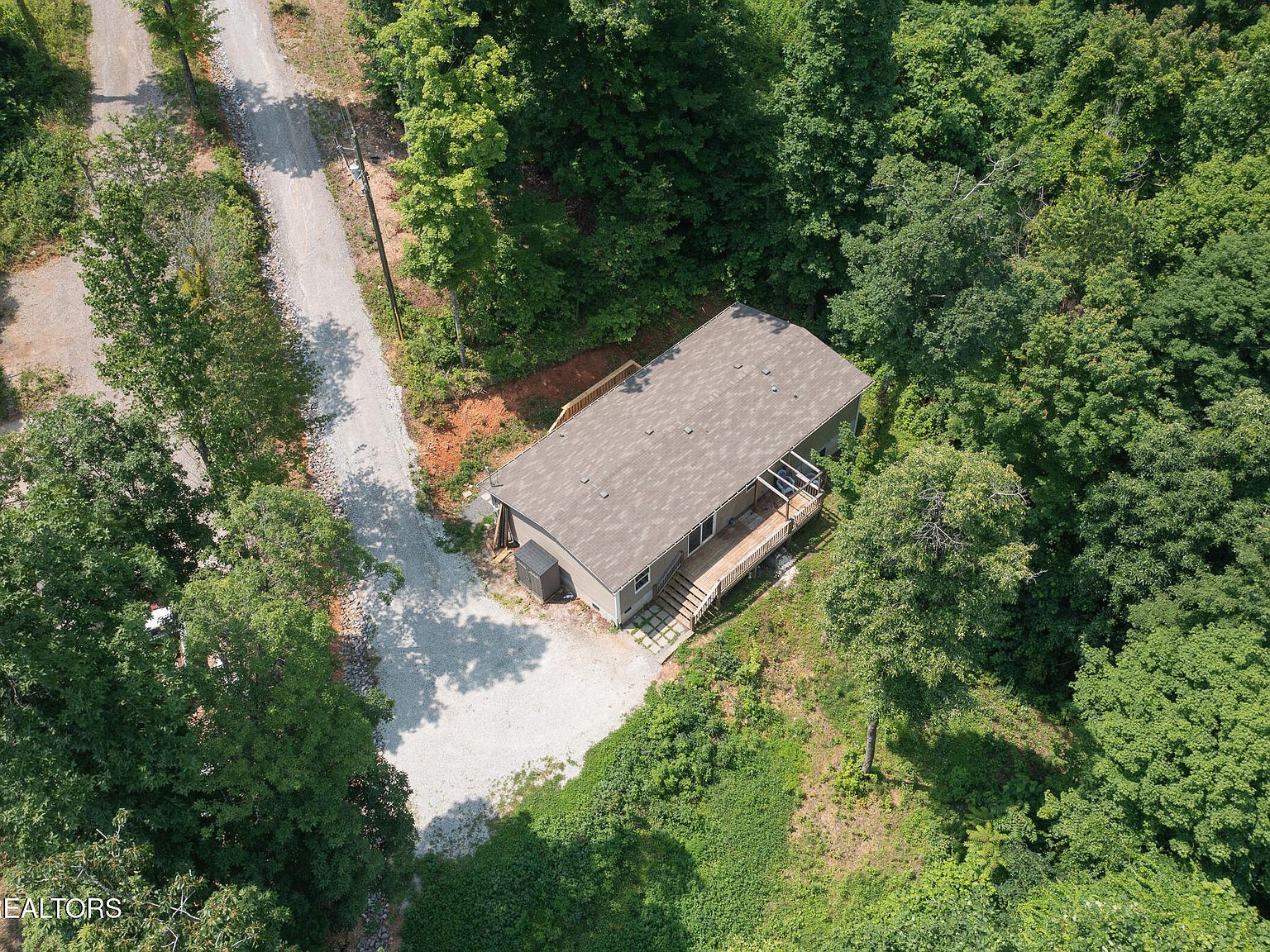 297 Wells Rd Powell, TN 37849 - Thumbnail 2