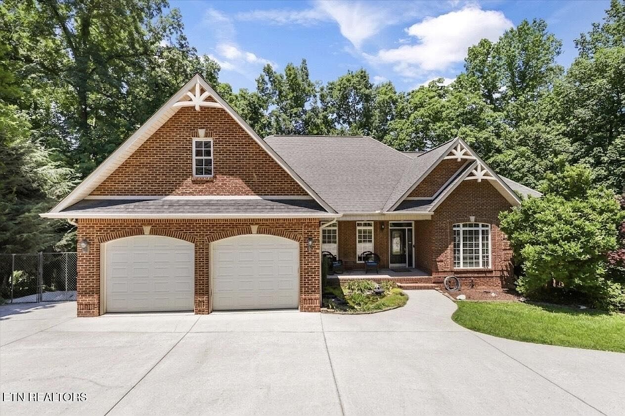 103 Winchester Cir Oak Ridge, TN 37830  | Single Family