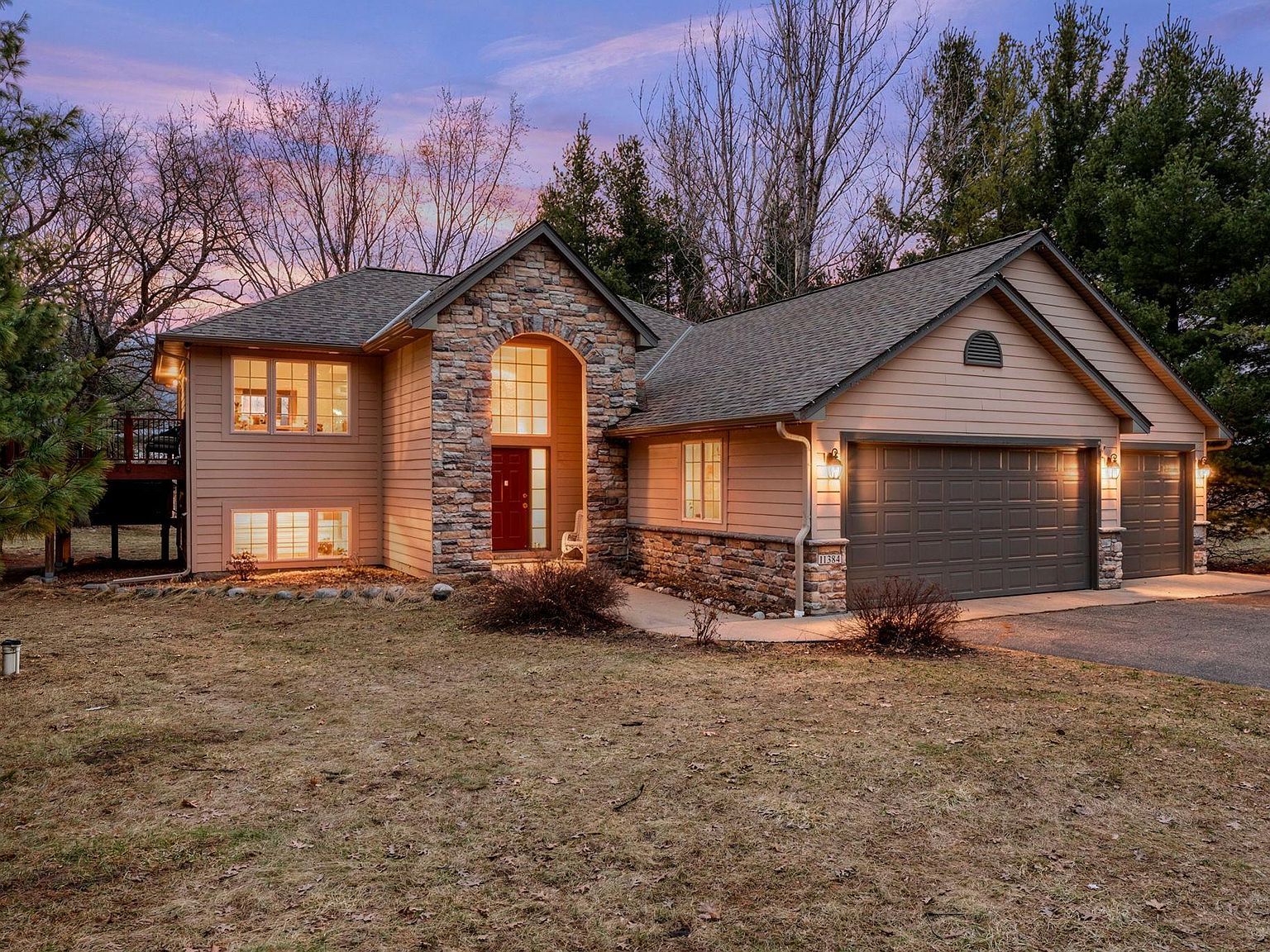 11384 269th Ave NW Zimmerman, MN 55398  | Single Family