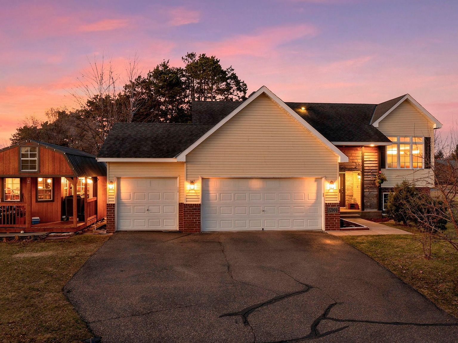 12904 7th Ave S Zimmerman, MN 55398  | Single Family