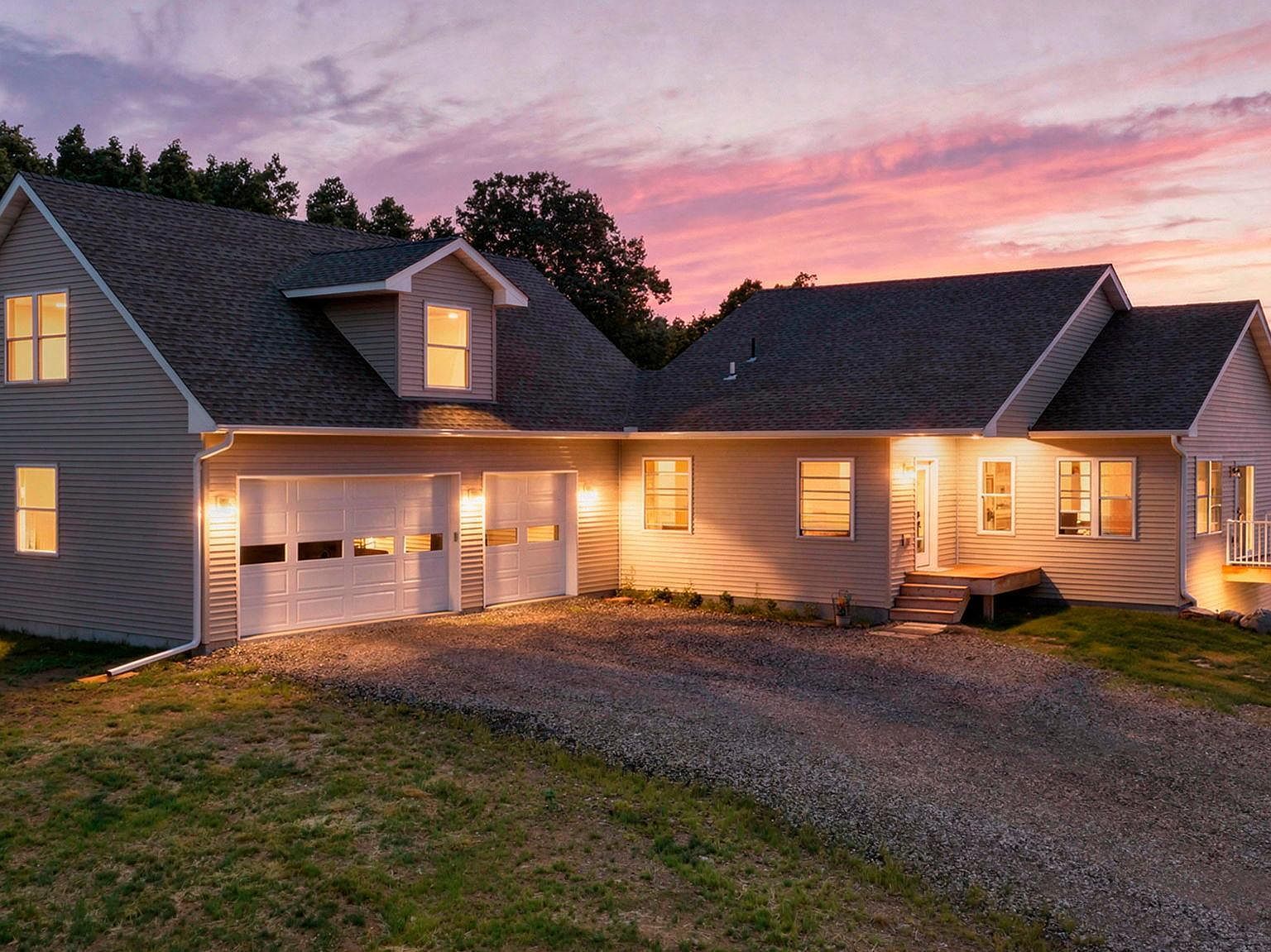 4992 W Birchview Rd Grasston, MN 55030, 55030