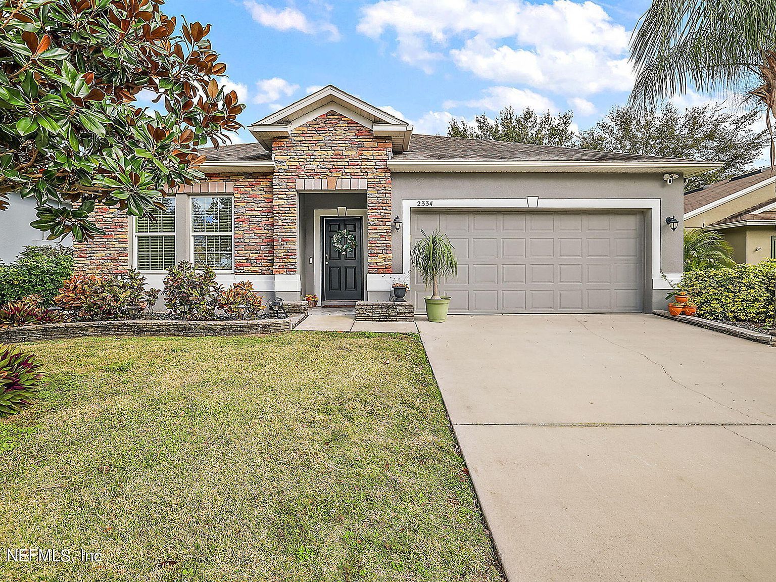 2334 Norwood Pl Tavares, FL 32778 - Thumbnail 2