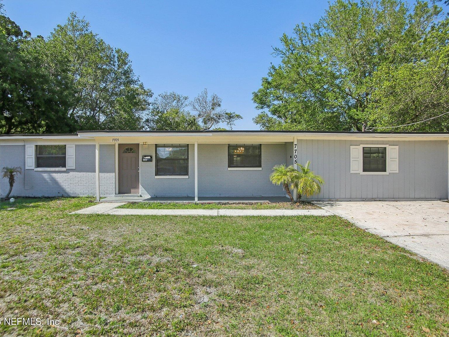 7705 Lauderdale Dr N Jacksonville, FL 32277 - Thumbnail 2