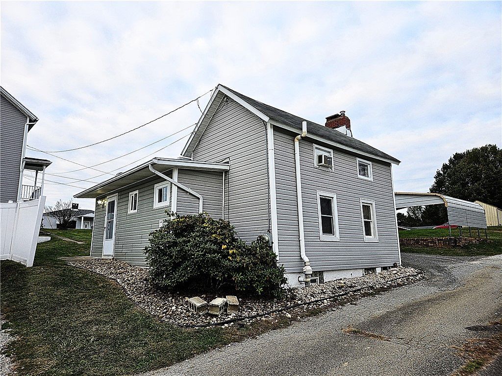 10 Eggers Ave Belle Vernon, PA 15012 - Thumbnail 2