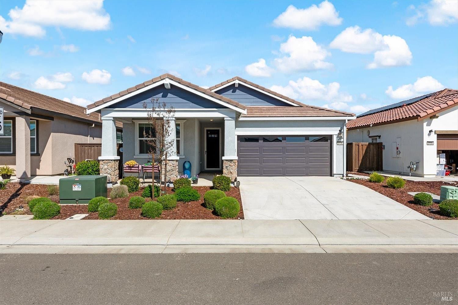 2130 Lark Way Dixon, CA 95620 - Thumbnail 2